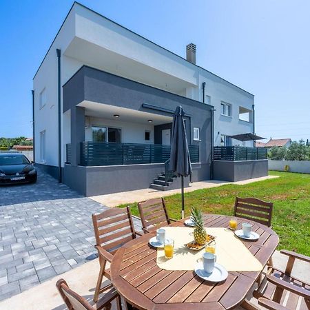 Domus Alba Apartments Pula Exterior photo