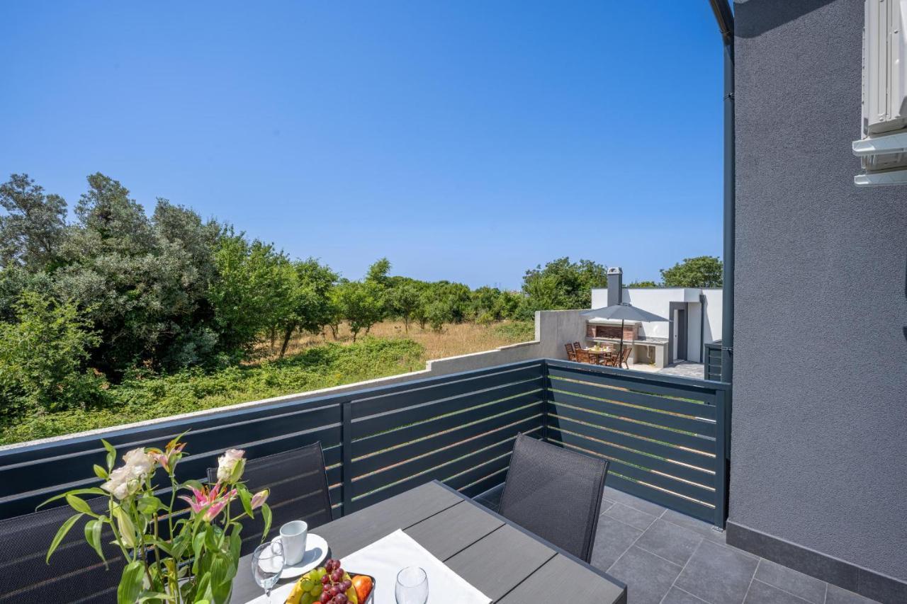 Domus Alba Apartments Pula Exterior photo
