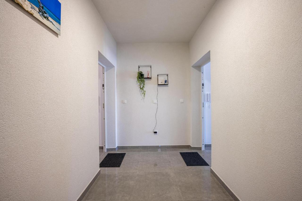 Domus Alba Apartments Pula Exterior photo